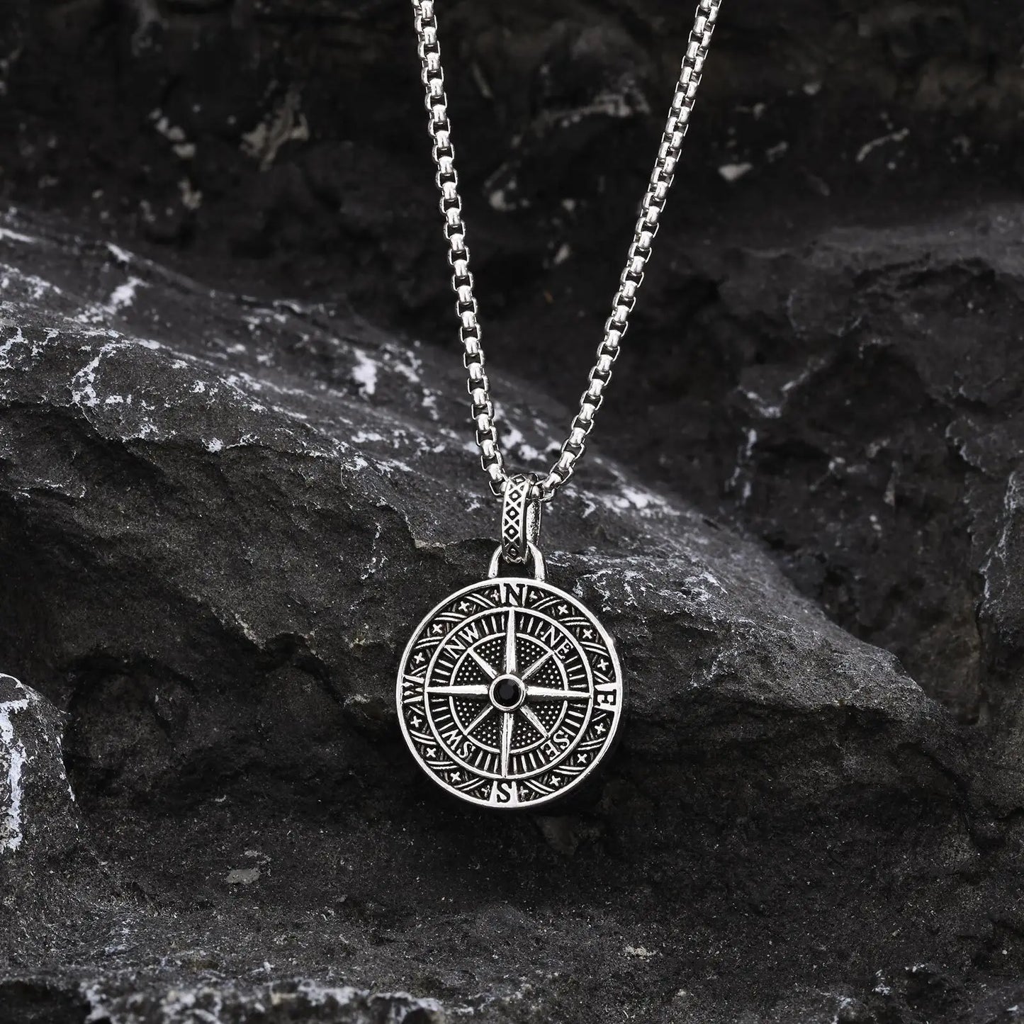 Vintage Compass Pendant Necklace | Stainless Steel Coin Necklace for Men